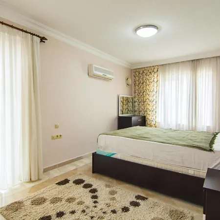 My Marine трехкомнатная в аренду в комплексе с полной инфраструктурой Apartment *